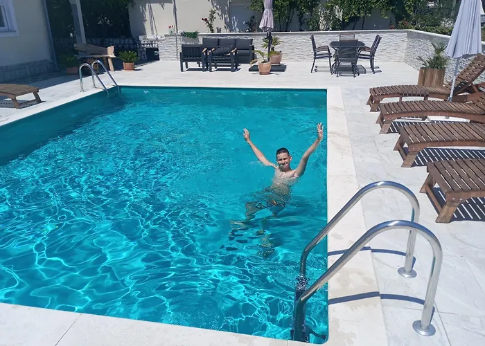 Apartman Cucic Lopar